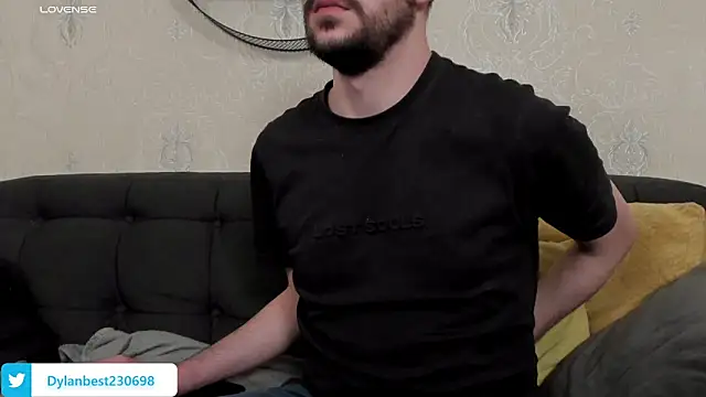 Dylan Best online show from March 8, 2:04 am