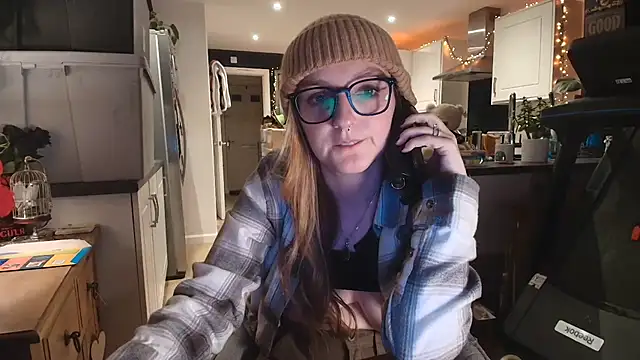 short sweetpea online show from October 22, 7:02 pm