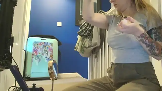 short sweetpea online show from October 23, 11:42 am