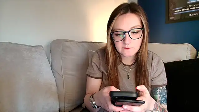 short sweetpea online show from February 23, 2:25 pm