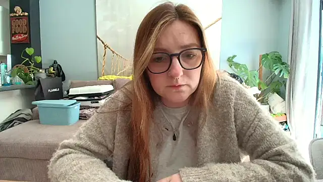 short sweetpea online show from April 7, 11:54 am