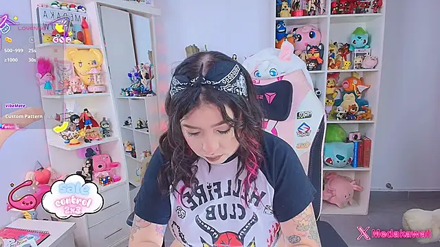 meda kawaii  online show from November 27, 1:13 pm