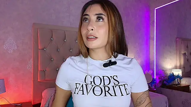 Snapshot of nini_love01 chatting on November 10, 4:00 am nini love01 online show from November 10, 4:00 am