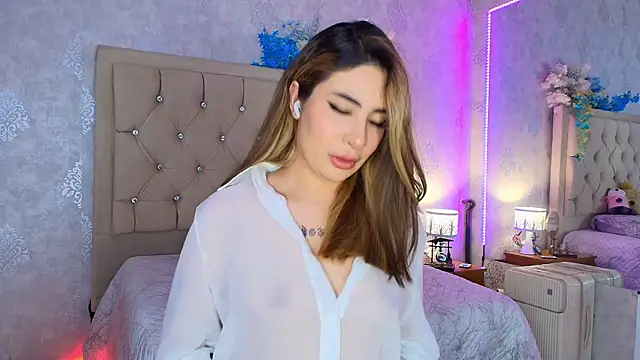 nini love01 online show from June 4, 3:45 am