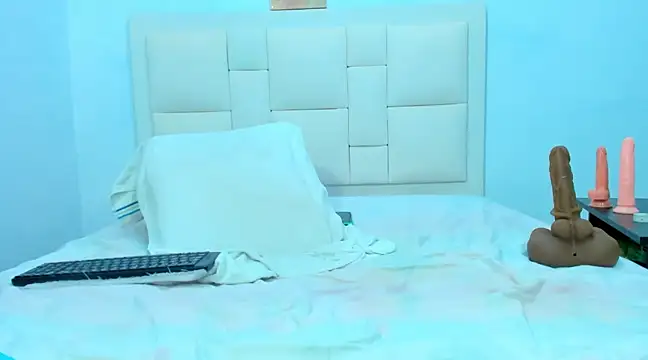 Snapshot of Marco_johnsonn chatting on December 18, 3:04 am Marco johnsonn online show from December 18, 3:04 am