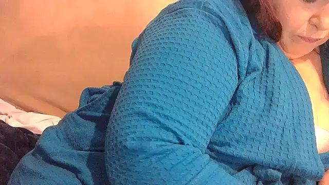 atlwebbie75 online show from November 18, 1:04 pm