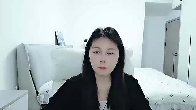 Sunset glow online show from February 3, 9:47 am