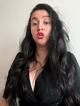 Cherry 1992 online show from April 1, 12:28 pm