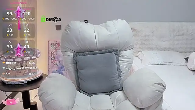 Snapshot of Happy_Kitty chatting on October 25, 2:46 pm Happy Kitty online show from October 25, 2:46 pm