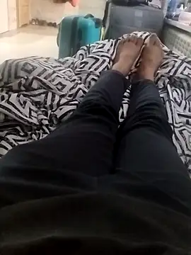 Snapshot of Lukeeboyasia chatting on September 14, 5:50 am Lukeeboyasia online show from September 14, 5:50 am