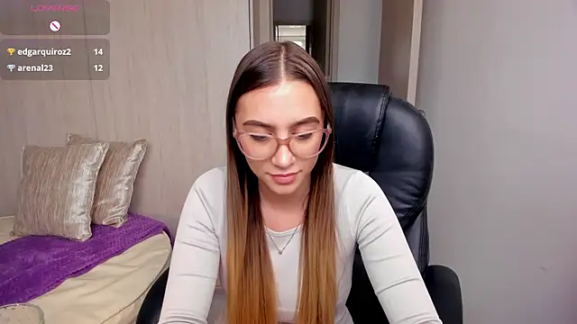 StacyConner online show from September 17, 8:21 pm