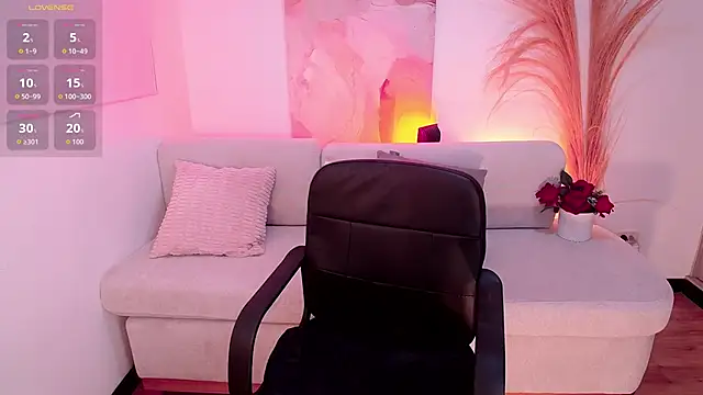 VictoriaLeia online show from October 12, 11:26 pm