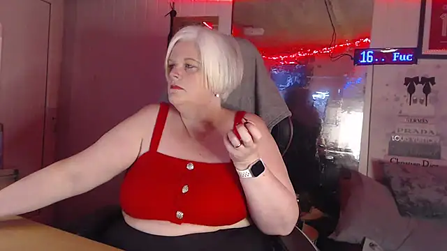 sexychazza16 online show from December 4, 10:07 pm