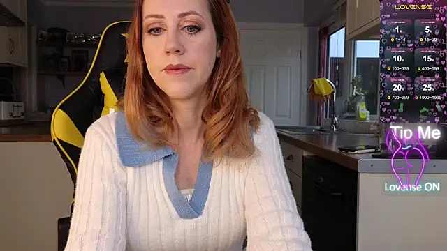 stripmequick online show from February 6, 10:40 am