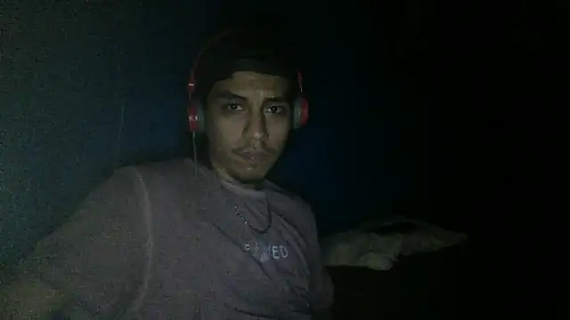 AlexAlejandro13 online show from September 26, 6:17 am