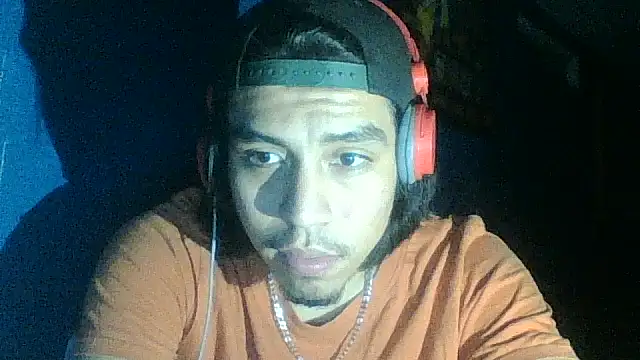 AlexAlejandro13 online show from October 9, 7:28 am