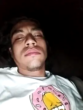 Snapshot of AlexAlejandro13 chatting on May 21, 7:26 am AlexAlejandro13 online show from May 21, 7:26 am