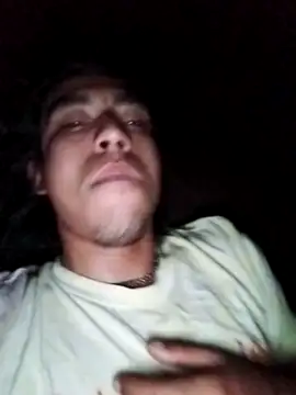 Snapshot of AlexAlejandro13 chatting on May 22, 7:26 am AlexAlejandro13 online show from May 22, 7:26 am