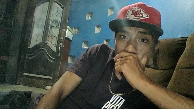 Snapshot of AlexAlejandro13 chatting on August 9, 7:13 am AlexAlejandro13 online show from August 9, 7:13 am