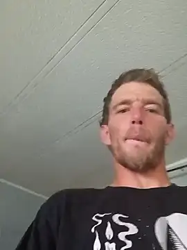 Snapshot of mikebix1990 chatting on June 7, 6:55 pm mikebix1990 online show from June 7, 6:55 pm