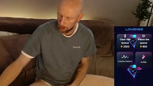 MaxRouger online show from November 19, 7:19 am