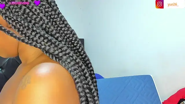 Brandiibrow online show from January 6, 10:05 pm