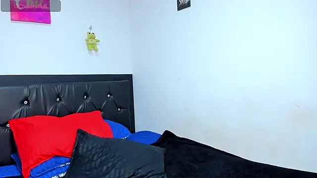 Brandiibrow online show from March 23, 12:15 am