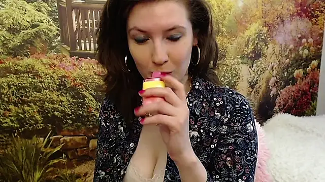 Snapshot of Pavla_Soft chatting on April 9, 6:13 am Pavla Soft online show from April 9, 6:13 am