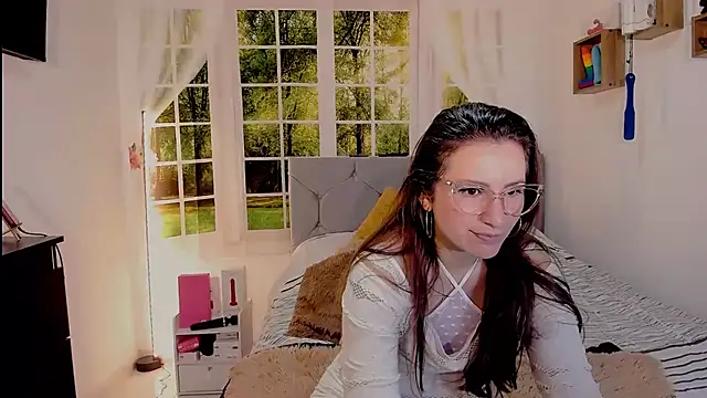 Snapshot of vanessabrown_ chatting on June 22, 4:37 pm vanessabrown online show from June 22, 4:37 pm