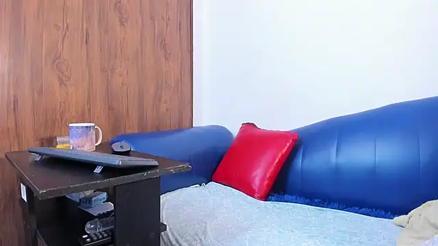 Mature Skinny online show from April 17, 4:37 am