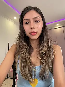 Snapshot of Sensualtease chatting on November 29, 10:13 pm Sensualtease online show from November 29, 10:13 pm