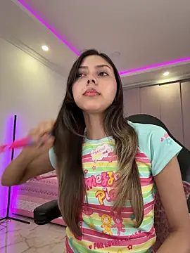 Snapshot of Sensualtease chatting on January 14, 11:42 pm Sensualtease online show from January 14, 11:42 pm