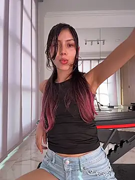 Sensualtease online show from February 10, 9:41 pm