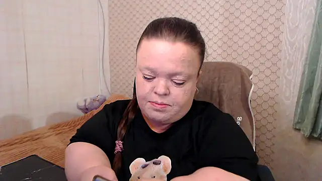 Janiffer MiMi online show from May 14, 5:53 pm
