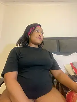 Snapshot of BADFATASS85 chatting on December 18, 10:24 pm BADFATASS85 online show from December 18, 10:24 pm