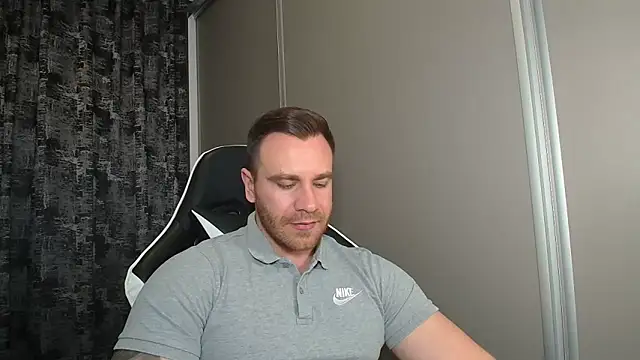 Thori92 online show from March 26, 7:41 pm