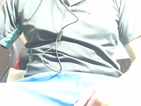 jeancarloscum12 online show from February 11, 11:43 pm