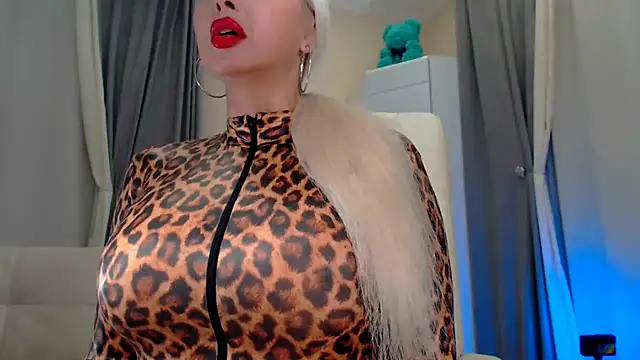 Tremendous blondie online show from February 4, 6:36 am