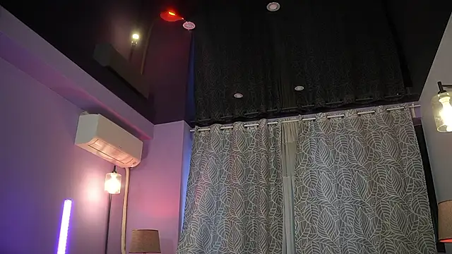 Snapshot of mandypeas chatting on February 13, 7:59 am mandypeas online show from February 13, 7:59 am