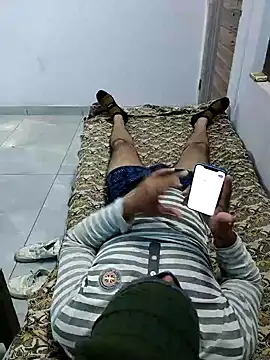 Snapshot of Lovingsol chatting on December 19, 8:21 am Lovingsol online show from December 19, 8:21 am