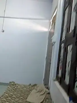 Snapshot of Lovingsol chatting on February 17, 9:06 am Lovingsol online show from February 17, 9:06 am