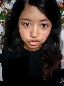 Snapshot of Peach_Girll chatting on October 16, 11:11 am Peach Girll online show from October 16, 11:11 am