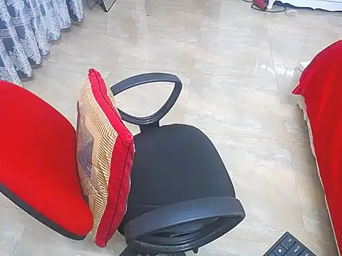 Snapshot of Makemypussysquirt-tsunami chatting on September 19, 7:43 am Makemypussysquirt-tsunami online show from September 19, 7:43 am