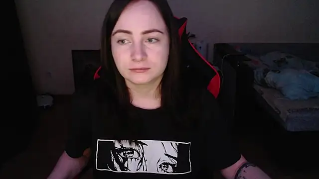 Snapshot of Laralianna chatting on December 19, 10:17 pm Laralianna online show from December 19, 10:17 pm