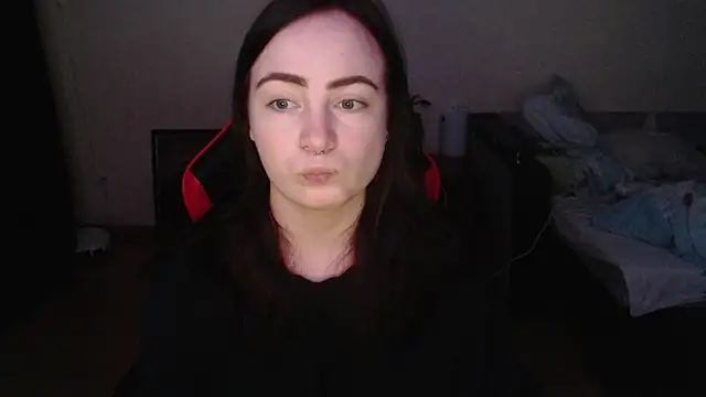 Snapshot of Laralianna chatting on February 4, 6:14 pm Laralianna online show from February 4, 6:14 pm