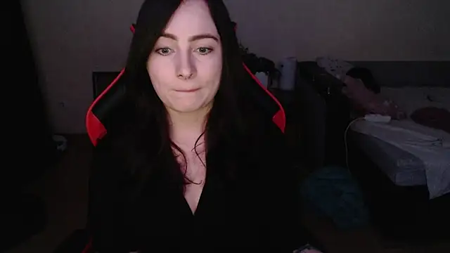 Snapshot of Laralianna chatting on February 24, 6:50 pm Laralianna online show from February 24, 6:50 pm