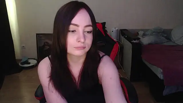 Laralianna online show from March 18, 9:56 am