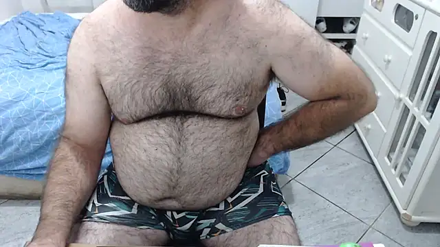 MysterBearMG online show from December 18, 2:06 am