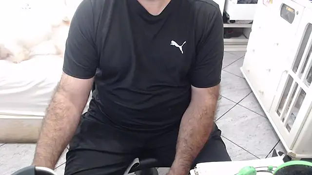 MysterBearMG online show from March 21, 1:58 pm