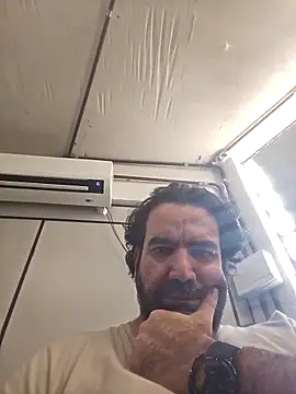 MysterBearMG online show from June 1, 3:36 pm